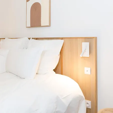 Aparthotel Babel Community Versailles 4*