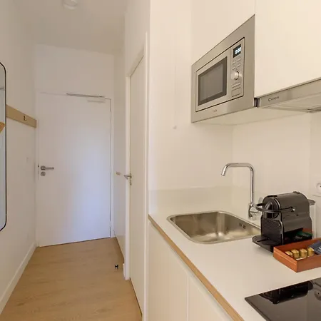 Babel Community Versailles Aparthotel